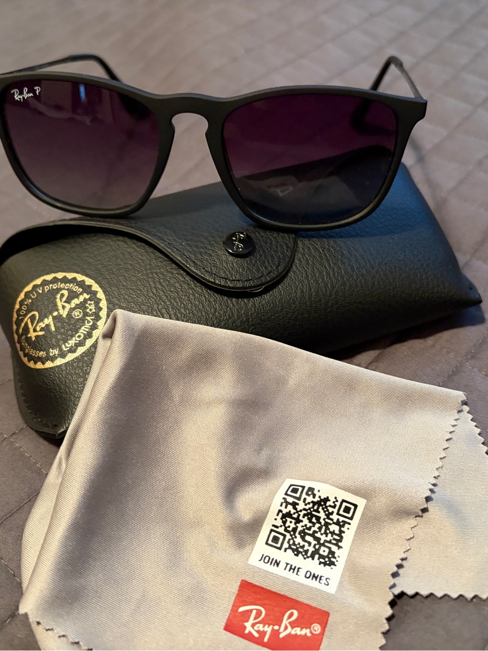 Ray-Ban CHRIS Sunglasses Matte Black with Gray Gradient Lenses
